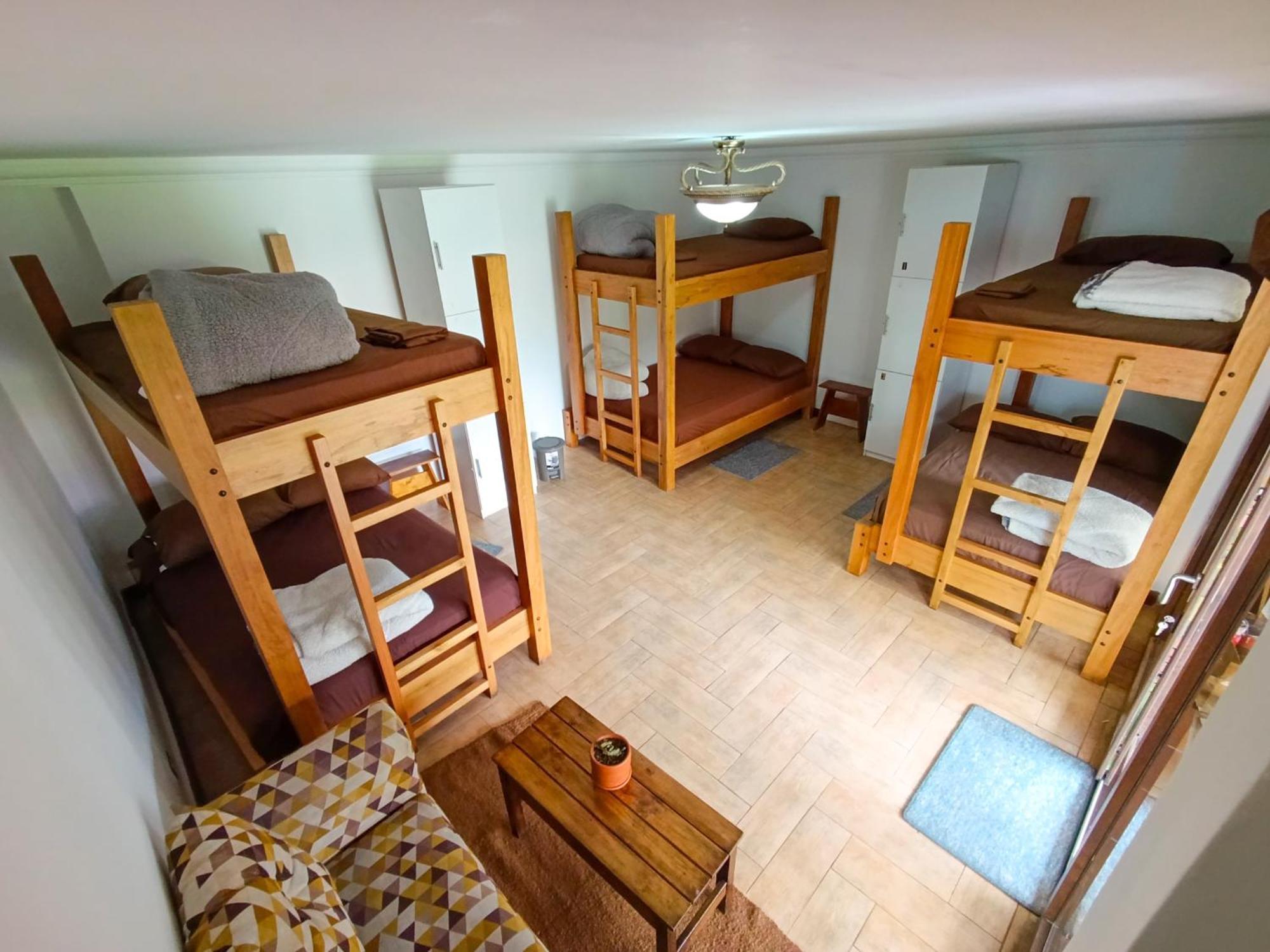 Hostal Mochiliers Bed And Breakfast Cuenca Exterior foto