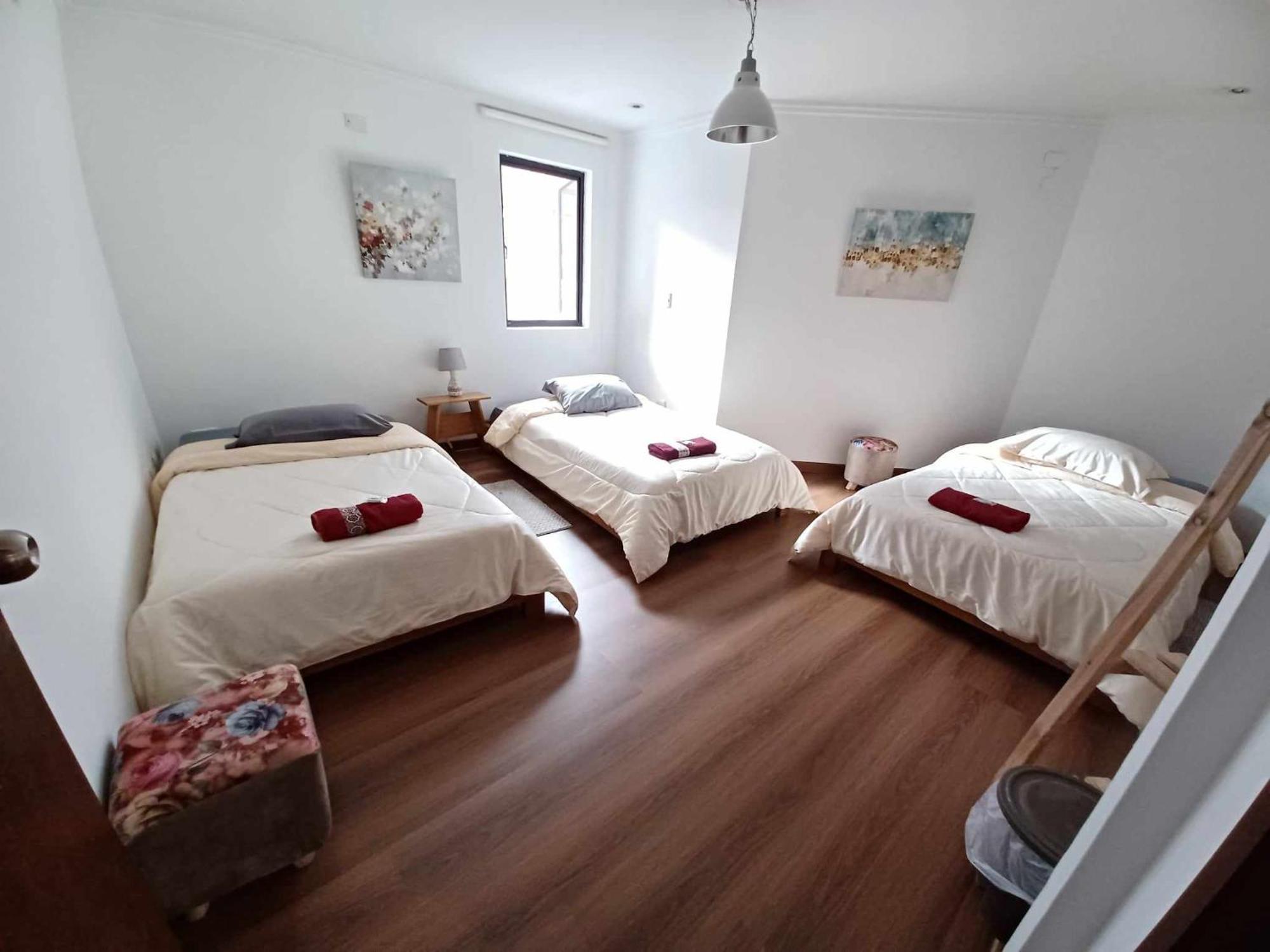 Hostal Mochiliers Bed And Breakfast Cuenca Exterior foto